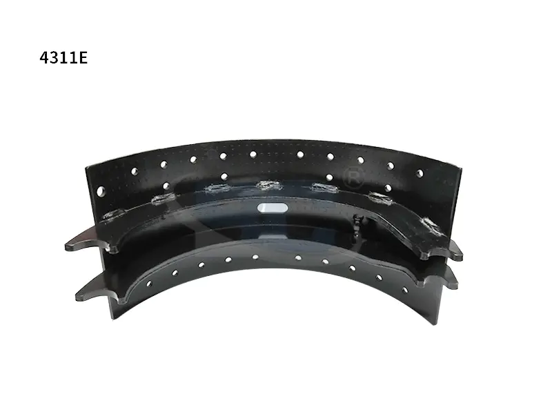 Các tiêu chuẩn về độ cứng và luyện kim chính xác cần thiết cho Má phanh hạng nặng 4311E để ngăn ngừa biến dạng bàn là gì?